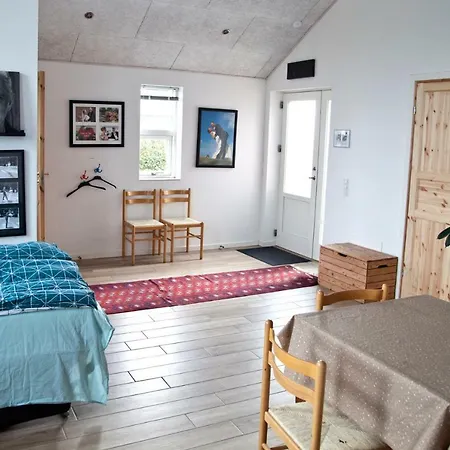New Built Warm And Cosy Photostudio - Own Bath, Toilet And Entrance - Legoland Is Close By Guest house *