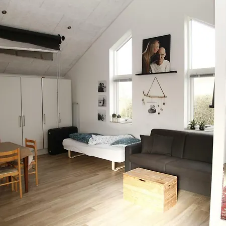 New Built Warm And Cosy Photostudio - Own Bath, Toilet And Entrance - Legoland Is Close By * Kolding